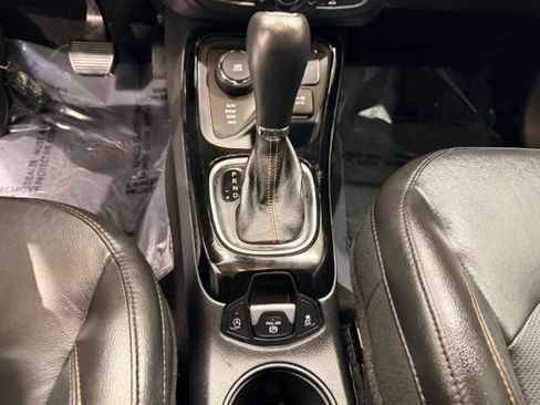 Used 2018 Jeep Compass Limited w/ Navigation Group AWD/4WD image 44