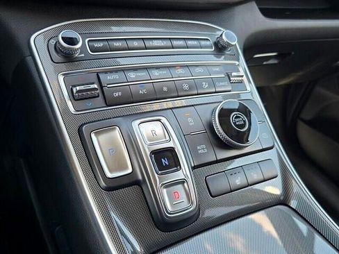 Used 2023 Hyundai Santa Fe SEL FWD image 17