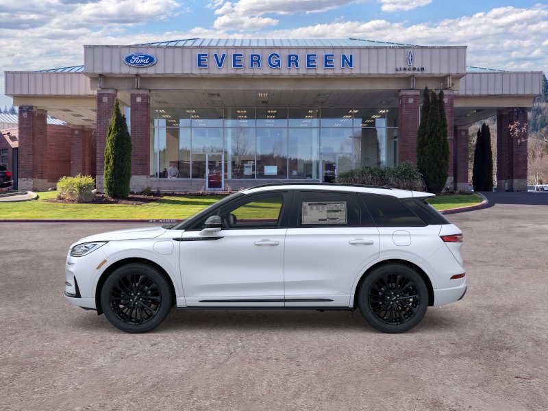 New 2025 Lincoln Corsair Grand Touring w/ Equipment Group 301A AWD/4WD image 3