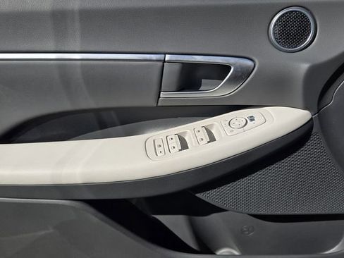 Certified 2025 Hyundai Sonata SEL FWD image 25