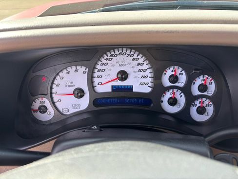 Used 2005 Chevrolet Silverado 1500 LS w/ Light Duty Power Package AWD/4WD image 16
