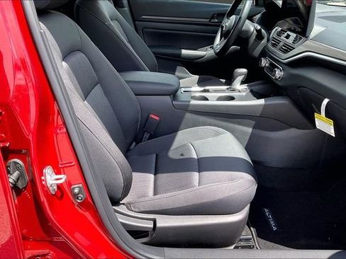 New 2026 Nissan Altima 2.5 SV w/ SV Special Edition Package FWD image 11