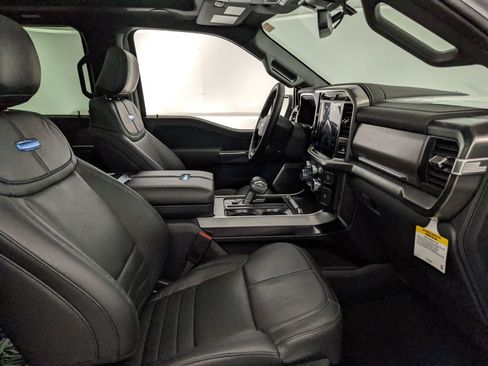 New 2025 Ford F150 Platinum w/ Equipment Group 702A High image 26