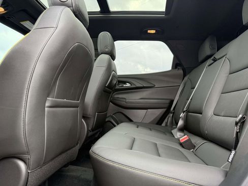 Used 2025 Chevrolet TrailBlazer ACTIV w/ Convenience Package image 25