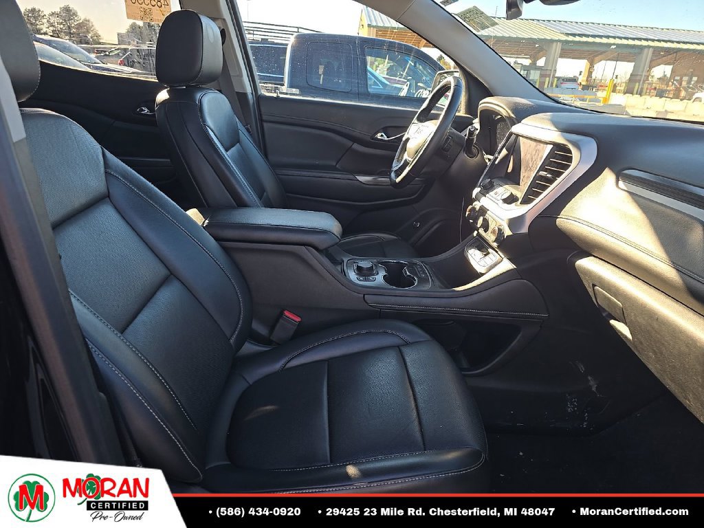 Used 2021 GMC Acadia SLT FWD image 11