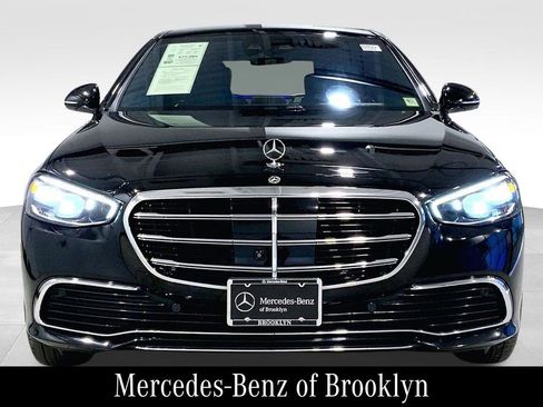 Used 2024 Mercedes-Benz S 580e 4MATIC Sedan image 4