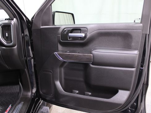 Used 2021 Chevrolet Silverado 1500 LTZ image 28