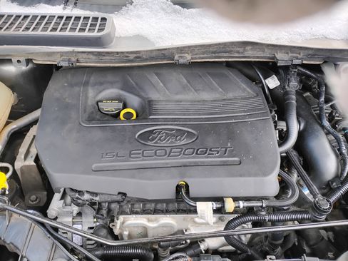 Used 2018 Ford Escape SE w/ Ford Safe & Smart Package image 37