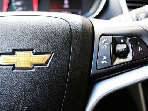 Used 2021 Chevrolet Trax LT w/ Driver Confidence Package image 20