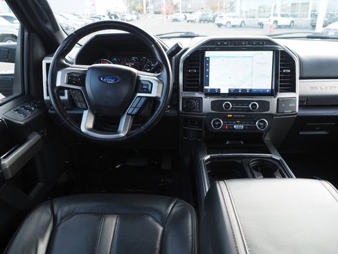 Used 2022 Ford F250 Platinum w/ FX4 Off-Road Package image 19