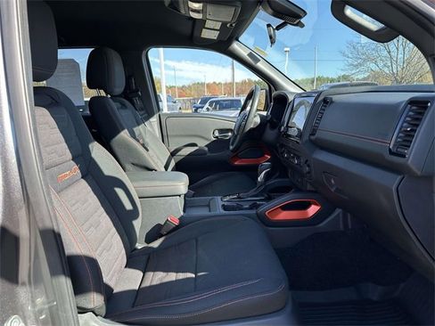 Used 2022 Nissan Frontier PRO-4X w/ Off-Road Protection Package image 12