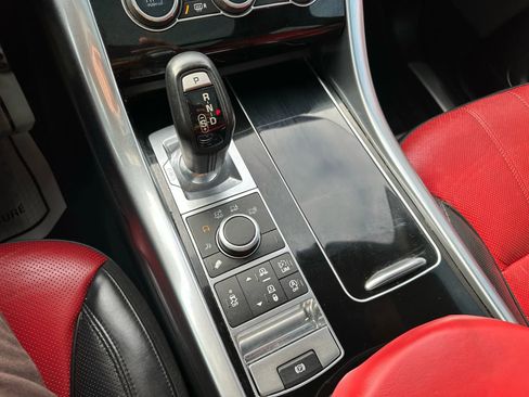 Used 2017 Land Rover Range Rover Sport HSE Dynamic image 41