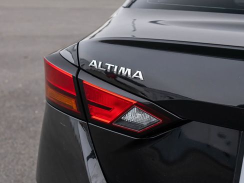 Used 2021 Nissan Altima 2.5 SV image 42