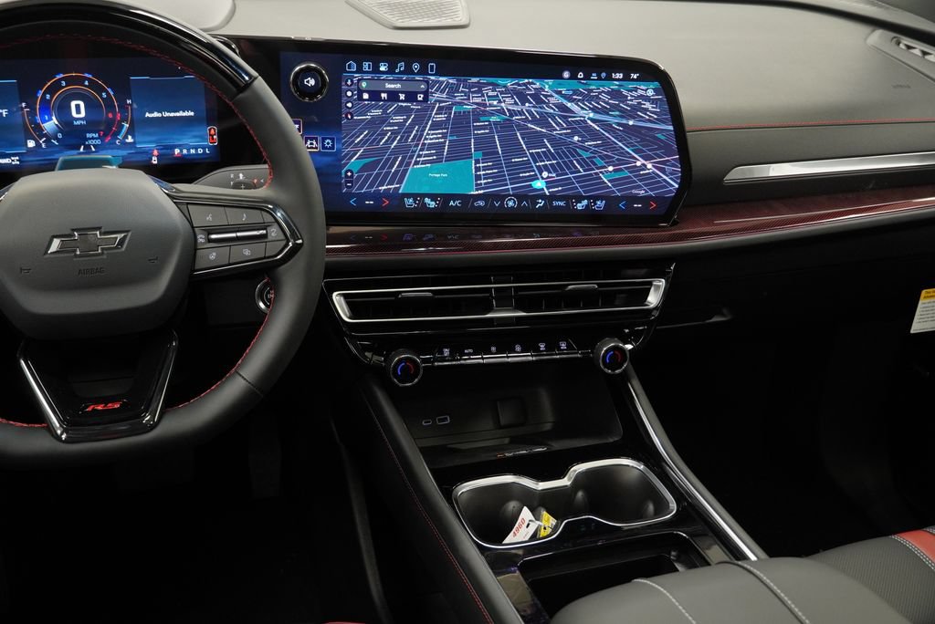New 2027 Chevrolet Traverse RS AWD/4WD image 16