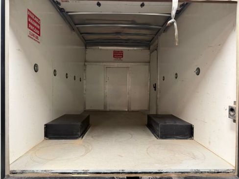 Used 2022 Ford Transit 350 DRW RWD image 22