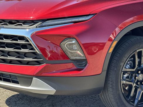Used 2024 Chevrolet Blazer LT w/ Convenience Package image 6