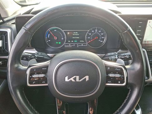 Used 2022 Kia Sorento EX image 22
