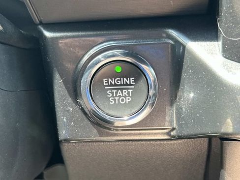 Certified 2022 Ford F150 XLT w/ Equipment Group 302A High AWD/4WD image 34