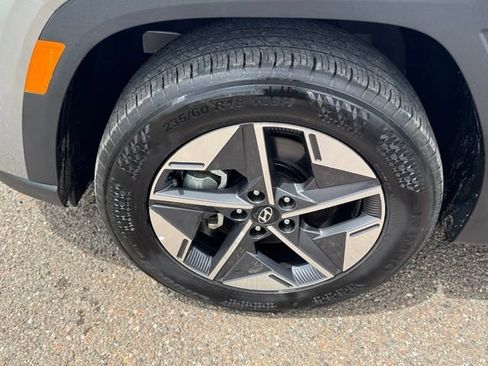 Used 2026 Hyundai Tucson SEL Plus AWD/4WD image 8