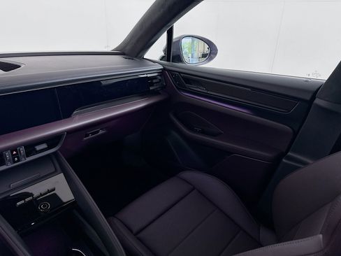 Certified 2024 Porsche Macan Turbo Electric image 16