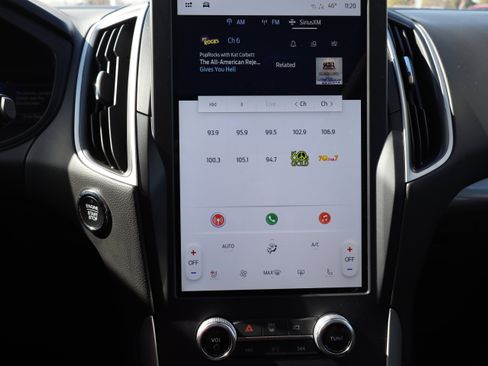 Used 2024 Ford Edge SEL w/ Convenience Package image 18