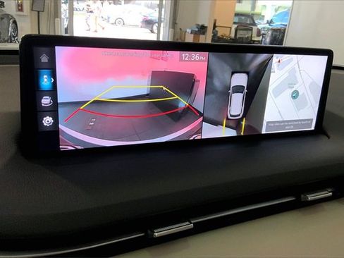 Used 2023 Genesis GV70 2.5T w/ Advanced Package image 20