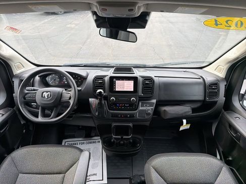 Used 2024 RAM ProMaster 2500 image 16