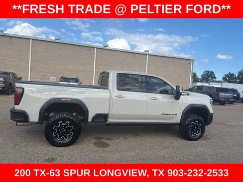Used 2026 GMC Sierra 2500 AT4X w/ LPO, Black Badging Package AWD/4WD image 8