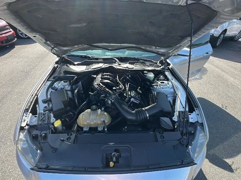 Used 2015 Ford Mustang Convertible w/ Equipment Group 051A RWD image 45
