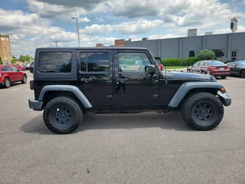 Used 2015 Jeep Wrangler Unlimited Sport w/ Quick Order Package 24S AWD/4WD image 6