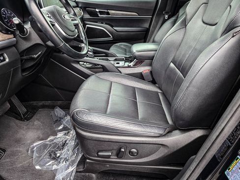 Used 2020 Kia Telluride EX w/ Towing Package image 13