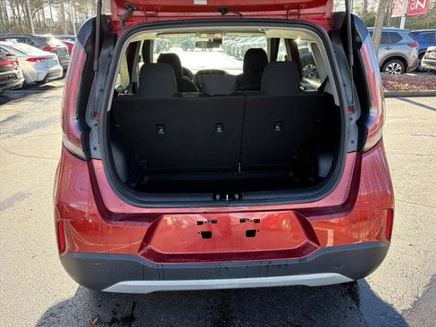 Used 2023 Kia Soul LX w/ LX Technology Package image 25