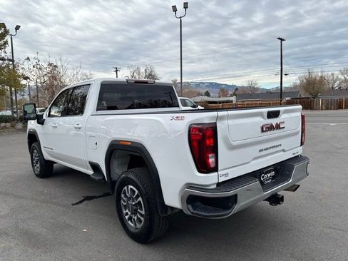 Used 2024 GMC Sierra 3500 SLE w/ SLE Value Package image 6