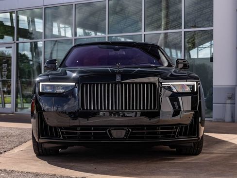 Certified 2025 Rolls-Royce Ghost Black Badge AWD/4WD image 19