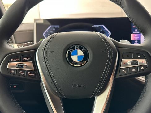 New 2026 BMW X5 sDrive40i image 17