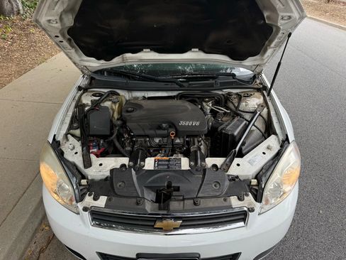 Used 2011 Chevrolet Impala LT image 21