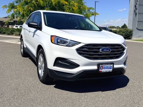 Used 2019 Ford Edge SE w/ SE Fleet Driver's Package AWD/4WD image 4