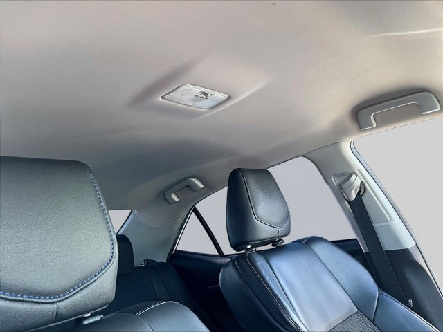 Used 2017 Toyota Corolla SE FWD image 17