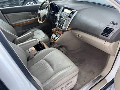 Used 2006 Lexus RX 330 AWD image 12