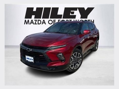 Used 2023 Chevrolet Blazer RS FWD image 1