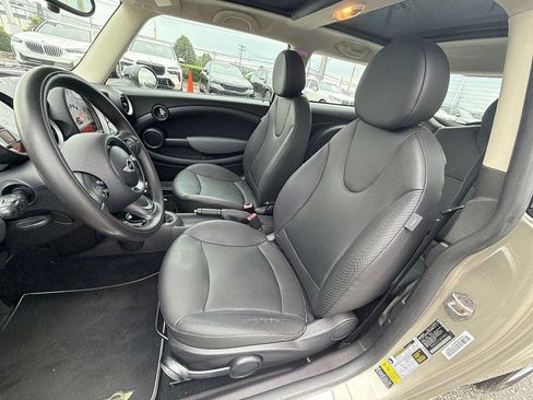 Used 2011 MINI Cooper Hardtop FWD image 19
