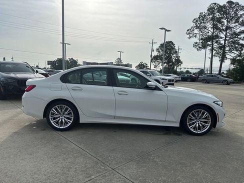 Certified 2023 BMW 330i Sedan w/ Premium Package RWD image 6