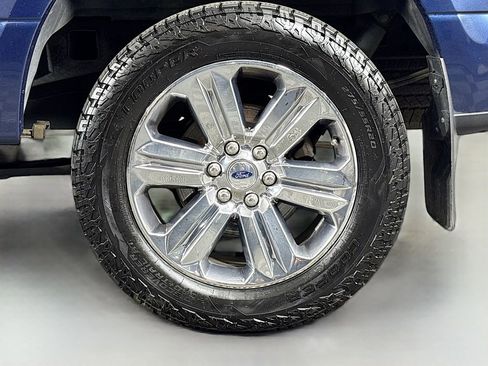 Used 2018 Ford F150 XLT w/ Equipment Group 302A Luxury AWD/4WD image 32
