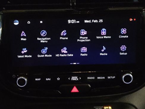 Used 2023 Kia Soul GT-Line image 25