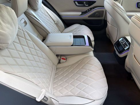 Certified 2023 Mercedes-Benz S 500 4MATIC image 32