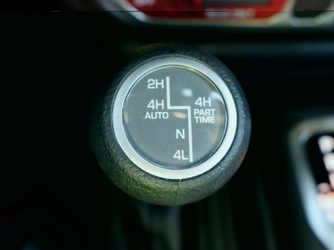 Used 2025 Jeep Wrangler Unlimited Sport S 4xe AWD/4WD image 22