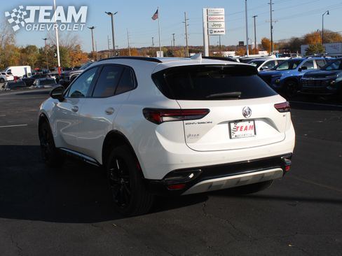 Used 2023 Buick Envision Essence w/ Sport Touring Package image 6