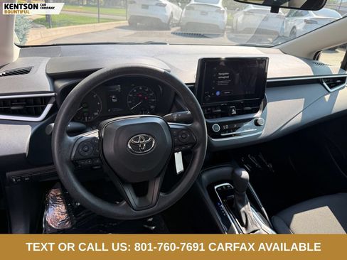 Used 2025 Toyota Corolla LE AWD/4WD image 23