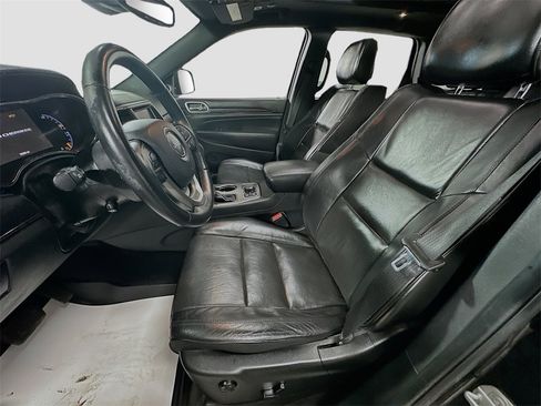 Used 2018 Jeep Grand Cherokee High Altitude image 19