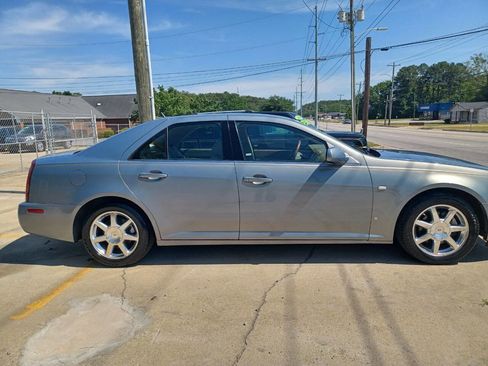Used 2007 Cadillac STS w/ Preferred Equipment Group RWD image 3